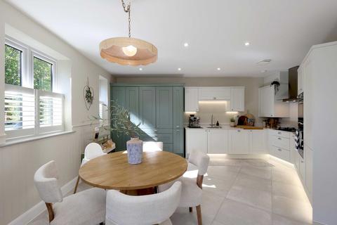 3 bedroom semi-detached house for sale, Kendrick Avenue, Beaconsfield HP9