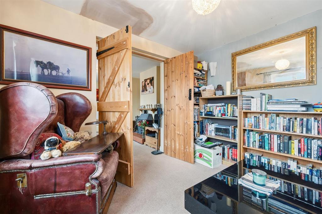Library towards Sitting Room.jpg