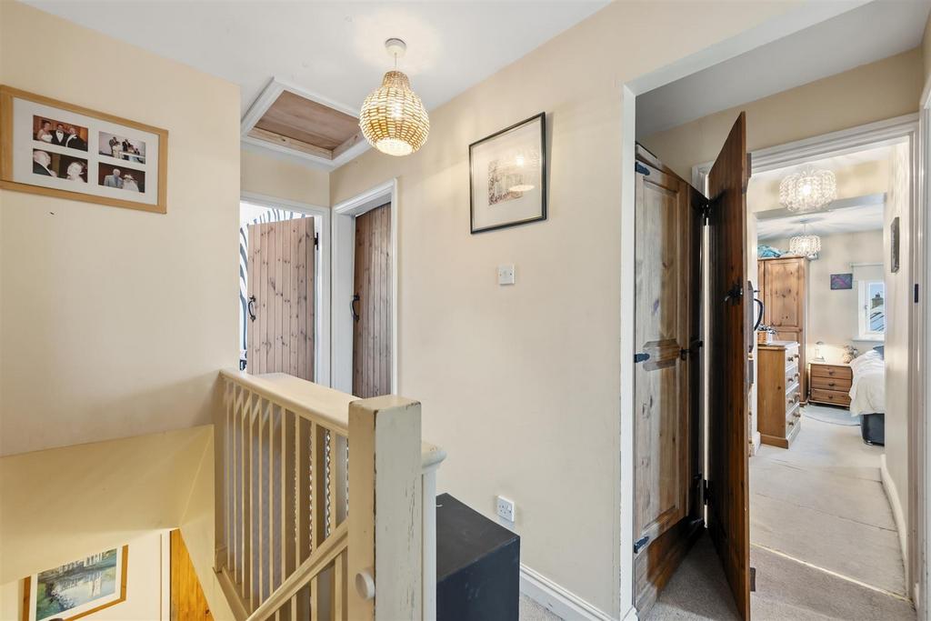 First floor landing.jpg