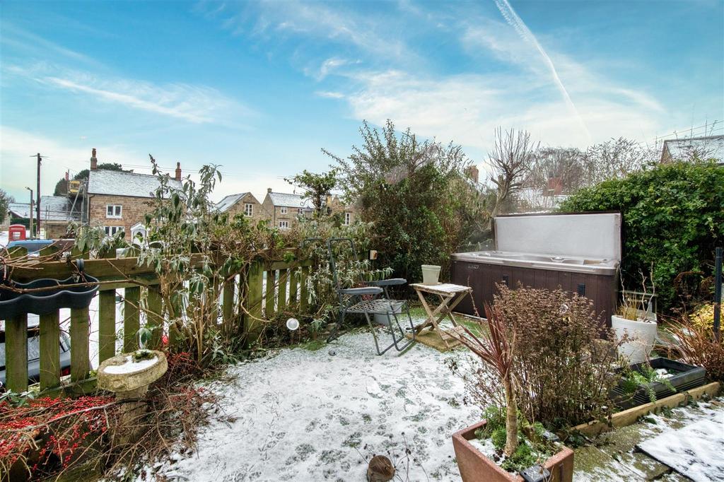 Rear Garden - facing south.jpg