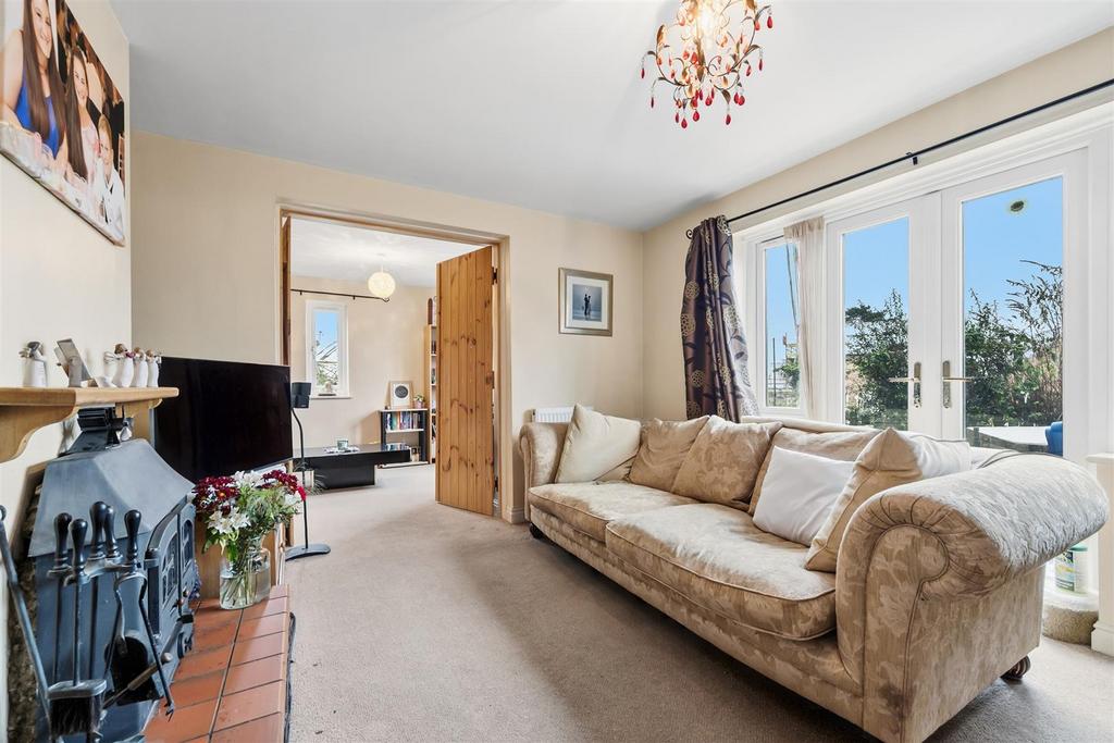 Sitting Room towards Library.jpg