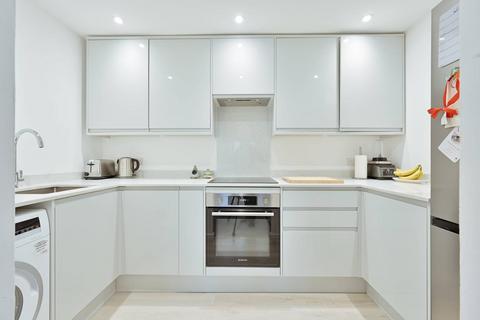 2 bedroom flat for sale, Westminster House, Watford, WD24