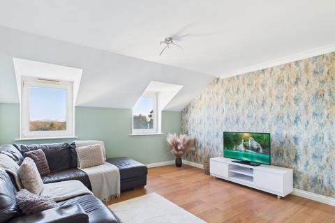2 bedroom flat to rent, Bastins Close, Southampton SO31