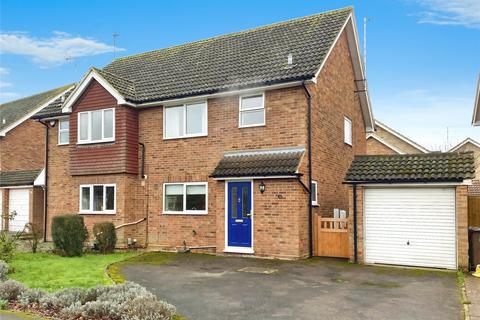 3 bedroom semi-detached house for sale, Charwood Road, Wokingham, Berkshire