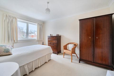 3 bedroom semi-detached house for sale, Charwood Road, Wokingham, Berkshire