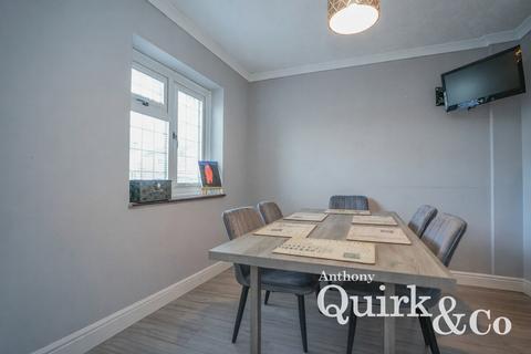 4 bedroom detached house for sale, Florence Road, Canvey Island, SS8
