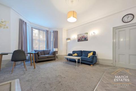 2 bedroom flat for sale, Earls Avenue, Folkestone CT20