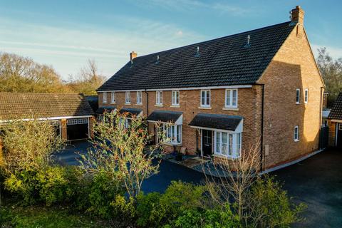 undefined, Red Kite View, Buckingham MK18