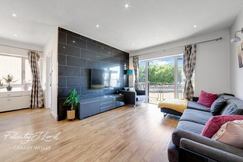 2 bedroom apartment for sale, Old Bellgate Place, London E14