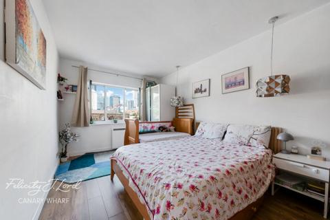 2 bedroom apartment for sale, Old Bellgate Place, London E14