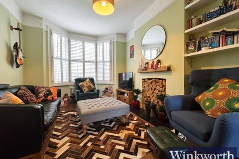 3 bedroom terraced house to rent, Vaughan Road, Harrow, Middx, HA1