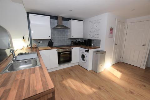 1 bedroom apartment to rent, Church Street, South Cave