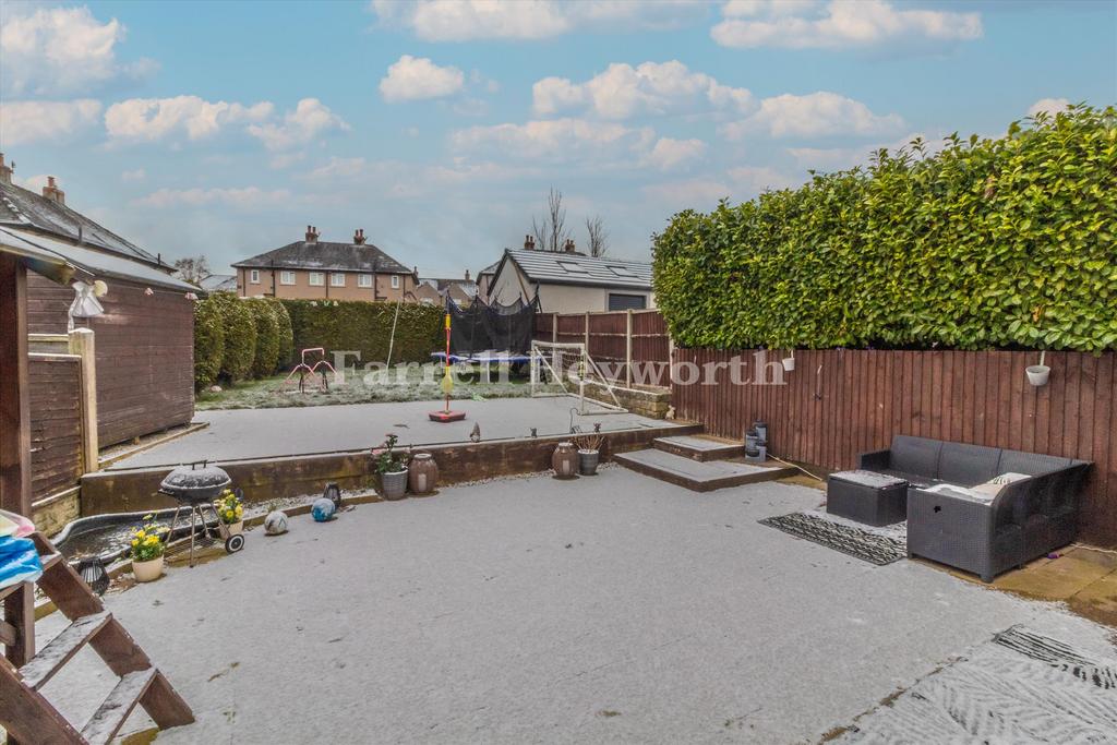 Rear Garden Image 2