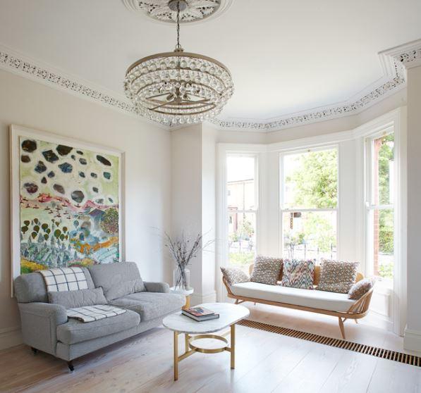 Newly Refurbished 2 bed flat With 100 ft Enviable
