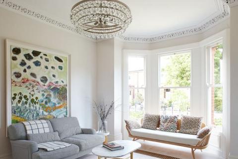 2 bedroom flat to rent, Alexandra Park Road, Alexandra Park, N22