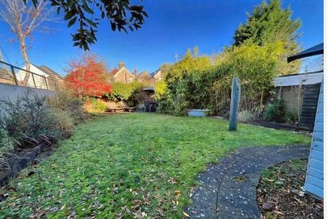 2 bedroom flat to rent, London, N22
