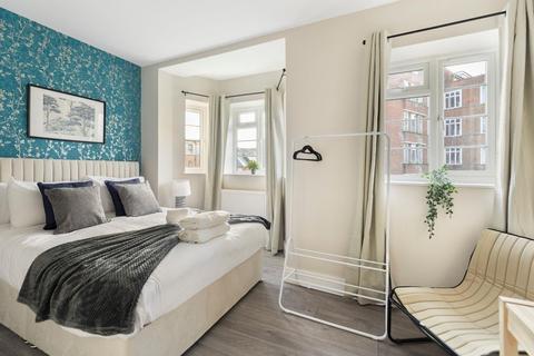 3 bedroom flat to rent, Shacklewell Road, London