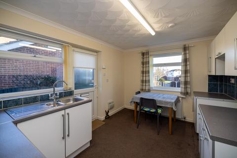 2 bedroom semi-detached bungalow for sale, Thorpe Green, Waterthorpe, S20