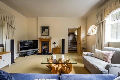2 bedroom detached house to rent, The Street, Albury, Guildford, Surrey, GU5