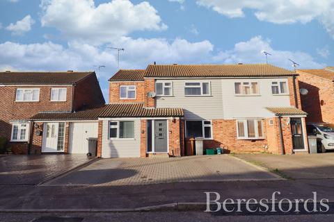 5 bedroom semi-detached house for sale, Boleyn Way, Boreham, CM3