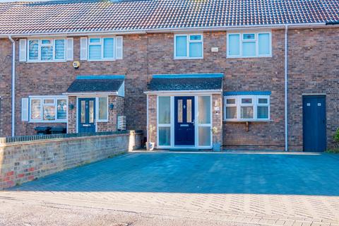 3 bedroom terraced house for sale, Great Spenders, Basildon SS14