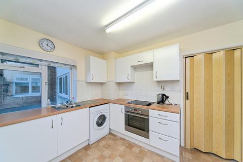 3 bedroom flat for sale, Blackwater Road, Eastbourne BN21