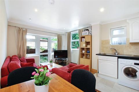3 bedroom apartment to rent, Tooting Bec Road, London, SW17