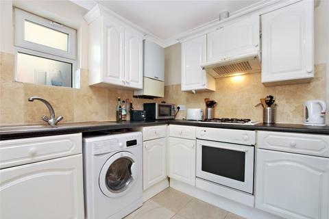 3 bedroom apartment to rent, Tooting Bec Road, London, SW17