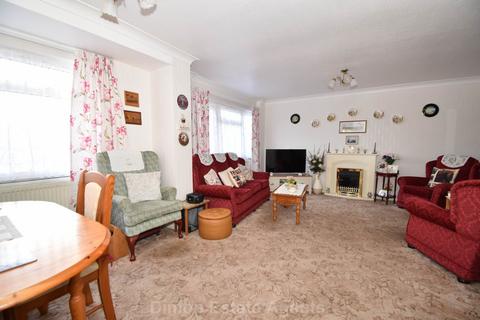 3 bedroom semi-detached house for sale, Seahorse Walk, Gosport