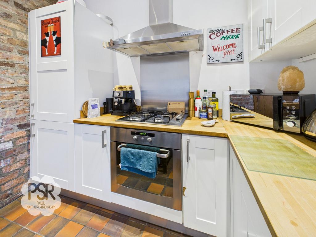 Kitchen /Dining Room
