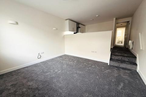 1 bedroom flat to rent, Rock Avenue, Gillingham,