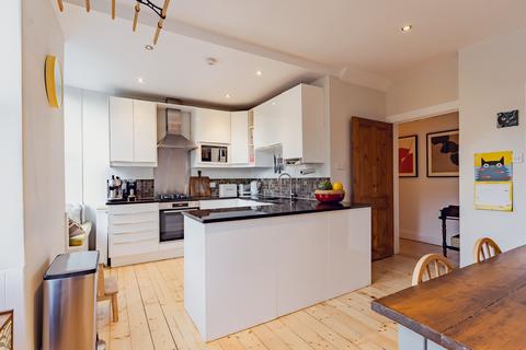undefined, Bell Place, Edinburgh EH3
