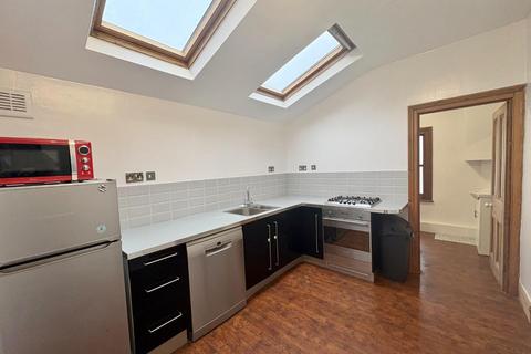 1 bedroom flat to rent, Braxfield Road, Brockley, London, SE4