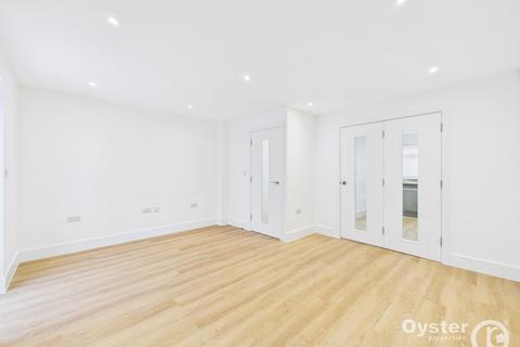 3 bedroom terraced house to rent, Rainsford Close, Stanmore, HA7