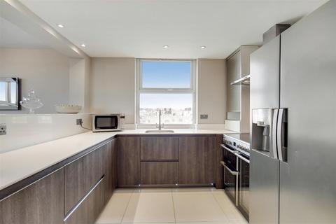 3 bedroom apartment to rent, St John's Wood Park, London, NW8