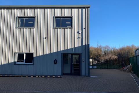 Warehouse to rent, 9-15 Honeywood Pky Dover CT16 3QX