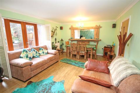 4 bedroom semi-detached house for sale, Brook Avenue, New Milton, Hampshire, BH25