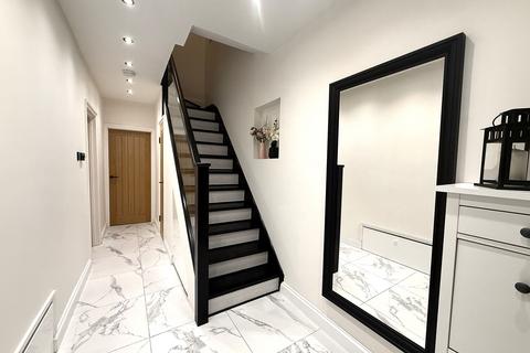 3 bedroom end of terrace house for sale, Cedar Road, Newcastle upon Tyne, Tyne and Wear, NE4 9PD