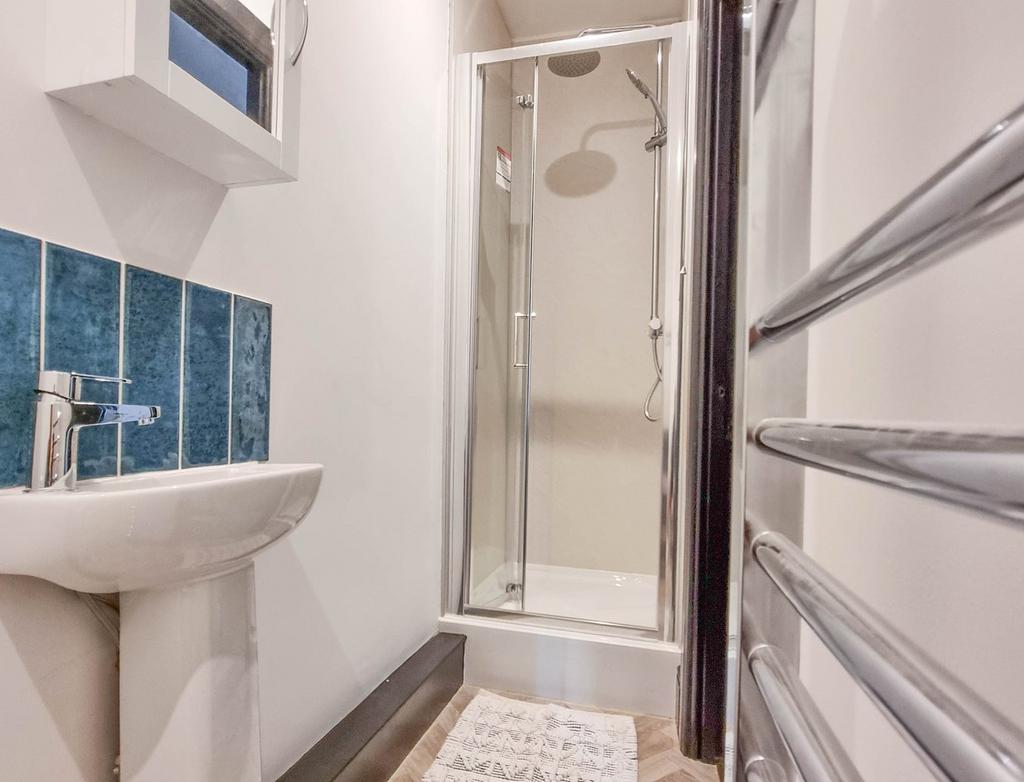 Shower Room 3
