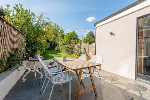 3 bedroom terraced house for sale, Haycroft Gardens, London, NW10