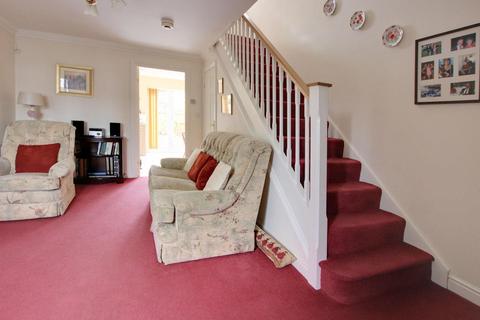 undefined, Great Gatton Close, Shirley
