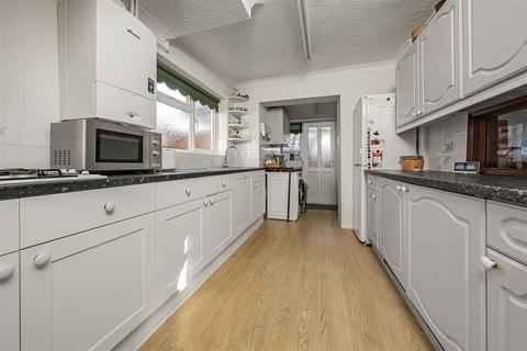 undefined, Greenacre, Windsor