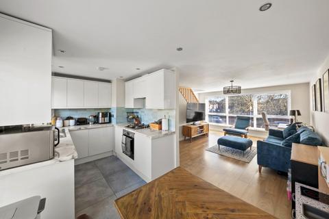 undefined, Forris Avenue, Hayes
