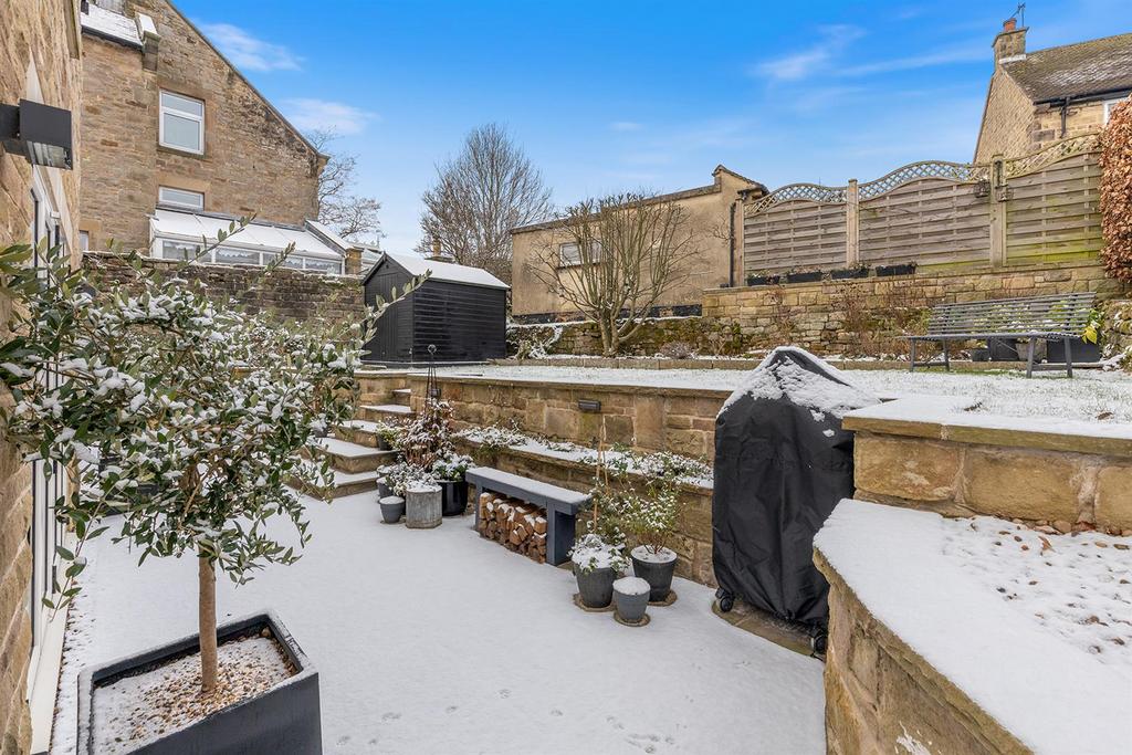 Stonehaven., Churchlane, Baslow. 48 297.jpg