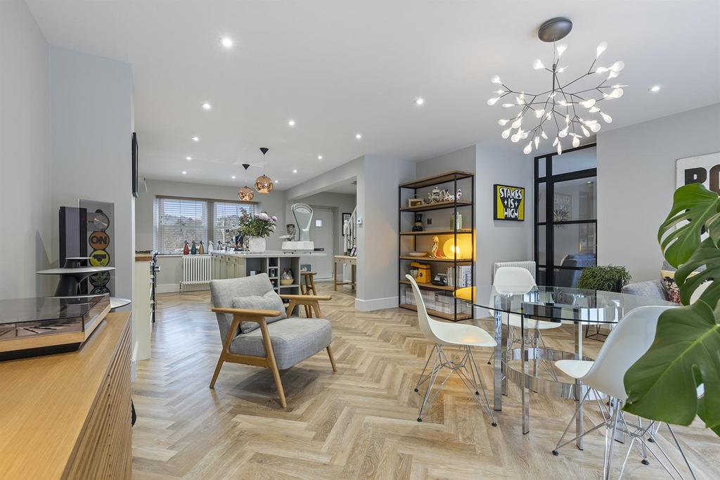 Stonehaven., Churchlane, Baslow. 21 297.jpg