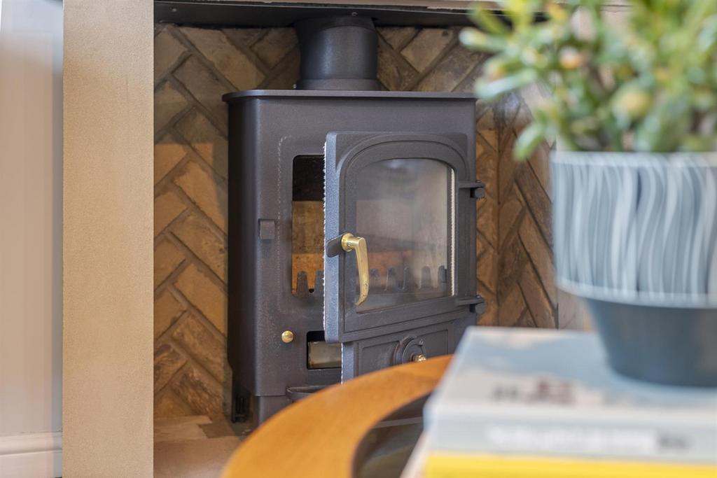 Stonehaven., Churchlane, Baslow. 25 297.jpg