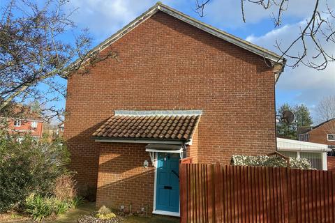 1 bedroom end of terrace house to rent, Harrier Close, Hampshire PO13