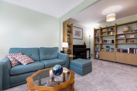 2 bedroom flat for sale, Arthur Place, Clarkston