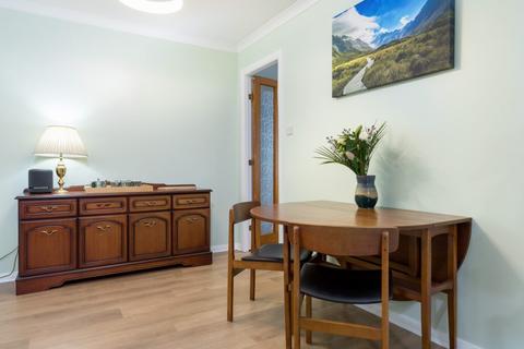 2 bedroom flat for sale, Arthur Place, Clarkston