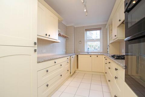 2 bedroom flat for sale, St Johns Road, Eastbourne, BN20 7NB